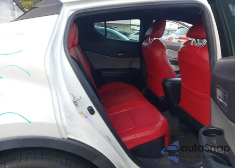 2019 Toyota C-Hr Xle z USA, uszkodzony, nr VIN JTNKHMBX5K1034253